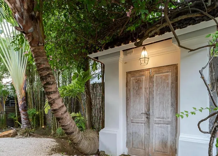 Telma - Charming 2br In Seminyak, Walking Distance To Eat Street Villa *
