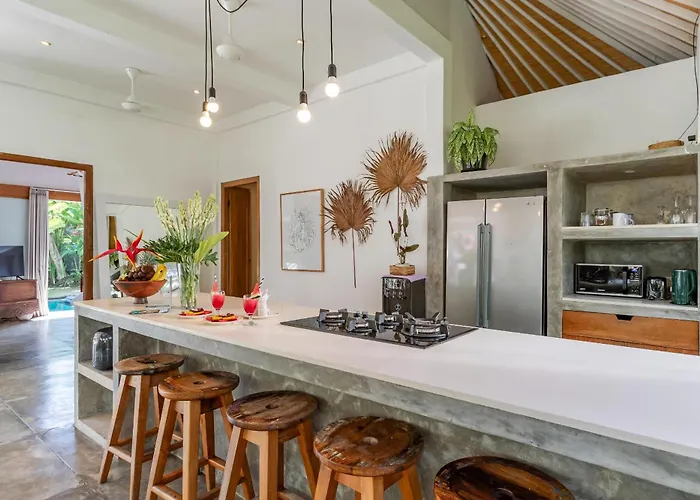 Telma - Charming 2br In Seminyak, Walking Distance To Eat Street Villa Seminyak