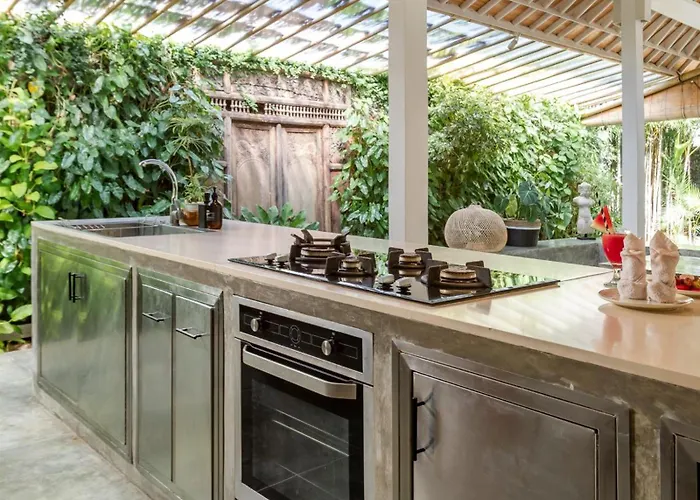 Telma - Charming 2br In Seminyak, Walking Distance To Eat Street