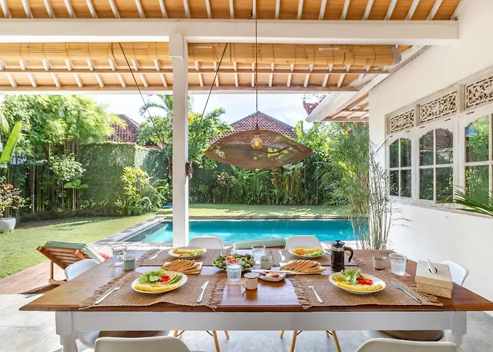 Villa Telma - Charming 2br In Seminyak, Walking Distance To Eat Street Seminyak