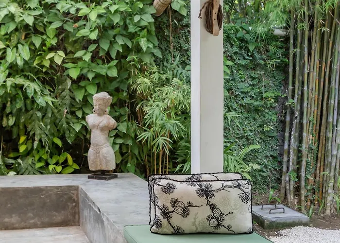 Telma - Charming 2br In Seminyak, Walking Distance To Eat Street